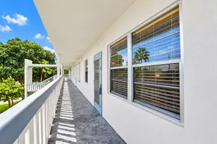 4025 Swansea B, Deerfield Beach, FL 33442 - Photo 3