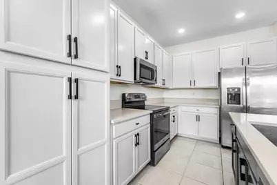 4392 Veleiros Avenue, Deerfield Beach, FL 33064 - Photo 9