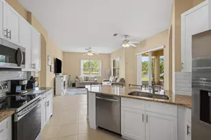633 SW Long Key Ct, Port Saint Lucie, FL 34986 - Photo 15