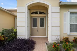 633 SW Long Key Ct, Port Saint Lucie, FL 34986 - Photo 3