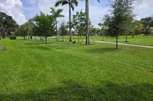 5700 Queen Palm Ct, Delray Beach, FL 33484 - Photo 29