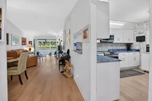 15301 Pembridge Ave, Delray Beach, FL 33484 - Photo 5