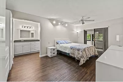 2055 NW 15th Place, Delray Beach, FL 33445 - Photo 15