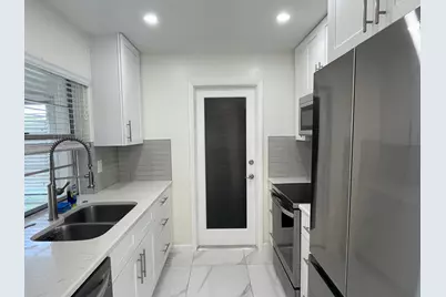 131 NW 14th Street, Boynton Beach, FL 33426 - Photo 7
