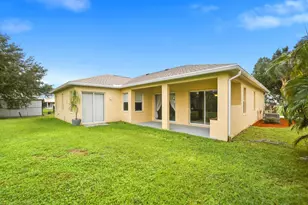 4971 NW Foxworth Ave, Port Saint Lucie, FL 34983 - Photo 39