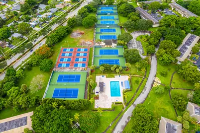 2905 Victoria Place #J3, Coconut Creek, FL 33066 - Photo 55