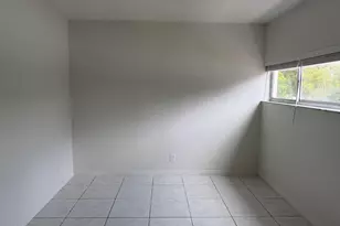 100 SE 21st St, Fort Lauderdale, FL 33316 - Photo 11
