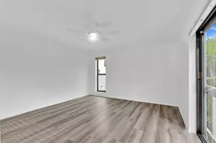 1010 NE 8th Ave, Delray Beach, FL 33483 - Photo 21