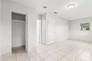 21200 NE 12th Ct, Miami, FL 33179 - Photo 15