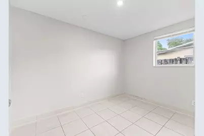 21200 NE 12th Court, Miami, FL 33179 - Photo 19