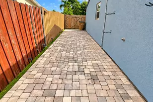 15 SW 13th Ct, Deerfield Beach, FL 33441 - Photo 29