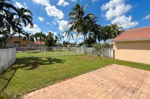 5618 Eagle Trace Ct, Lake Worth, FL 33463 - Photo 15