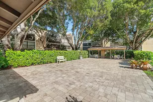 7286 Huntington Ln, Delray Beach, FL 33446 - Photo 27