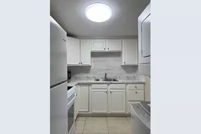 224 NE 24th Avenue #E, Pompano Beach, FL 33062 - Photo 5