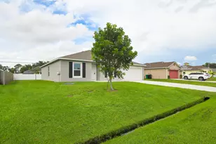 3076 SW Lucerne Street SW, Port Saint Lucie, FL 34953 - Photo 3