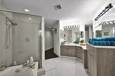 5390 Venetia Court #H, Boynton Beach, FL 33437 - Photo 25