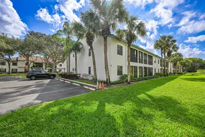 5390 Venetia Court #H, Boynton Beach, FL 33437 - Photo 3