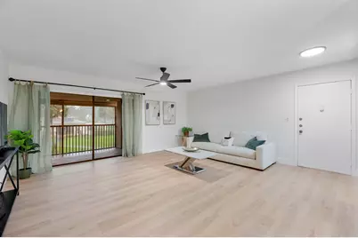 195 Deer Creek Boulevard #807, Deerfield Beach, FL 33442 - Photo 3