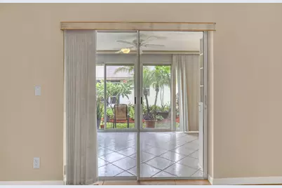 5289 Crystal Anne Drive, West Palm Beach, FL 33417 - Photo 25