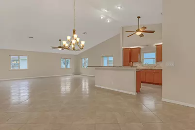5289 Crystal Anne Drive, West Palm Beach, FL 33417 - Photo 9