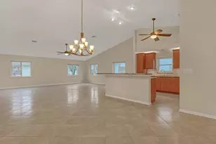5289 Crystal Anne Dr, West Palm Beach, FL 33417 - Photo 9