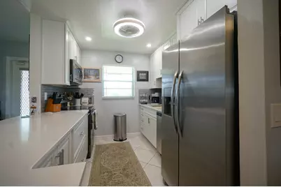 400 SW Golfview Terrace #115, Boynton Beach, FL 33426 - Photo 5