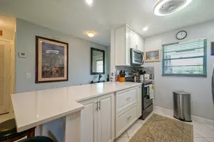 400 SW Golfview Terrace, Boynton Beach, FL 33426 - Photo 5