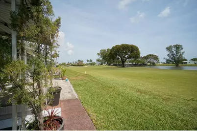 400 SW Golfview Terrace #115, Boynton Beach, FL 33426 - Photo 17