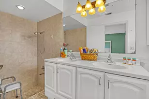 110 Meadowlark Dr, Royal Palm Beach, FL 33411 - Photo 23