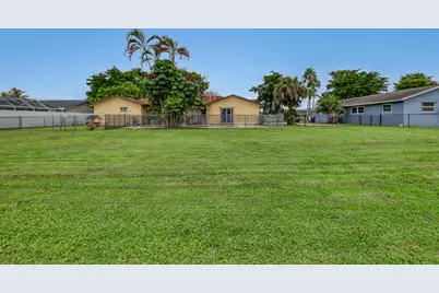 110 Meadowlark Drive, Royal Palm Beach, FL 33411 - Photo 47