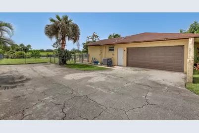 110 Meadowlark Drive, Royal Palm Beach, FL 33411 - Photo 35