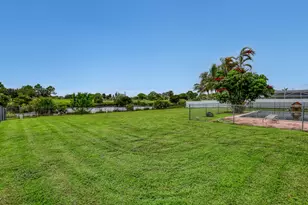 110 Meadowlark Dr, Royal Palm Beach, FL 33411 - Photo 51