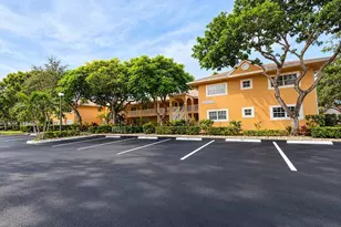 401 SE 10th St, Dania Beach, FL 33004 - Photo 3