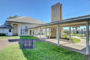 716 SW 18th St, Boynton Beach, FL 33426 - Photo 17