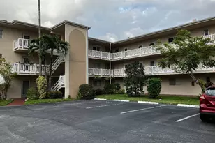 2615 Garden Dr N, Lake Worth, FL 33461 - Photo 5