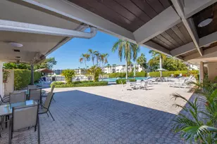 2615 Garden Dr N, Lake Worth, FL 33461 - Photo 15
