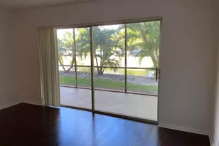 300 Waterway Dr S, Lantana, FL 33462 - Photo 9