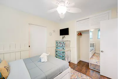1100 NE 4th Street, Hallandale Beach, FL 33009 - Photo 5