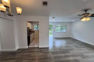 808 W Tiffany Dr, Mangonia Park, FL 33407 - Photo 7