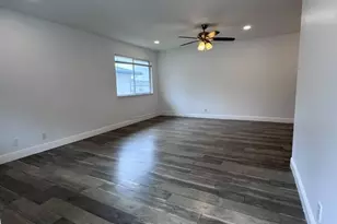 808 W Tiffany Dr, Mangonia Park, FL 33407 - Photo 5