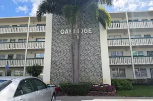 1083 Oakridge U, Deerfield Beach, FL 33442 - Photo 1