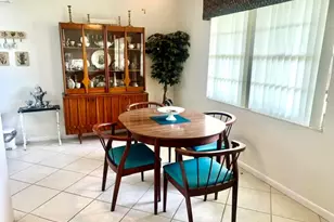 1083 Oakridge U, Deerfield Beach, FL 33442 - Photo 19