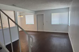 804 W Tiffany Dr, Mangonia Park, FL 33407 - Photo 9