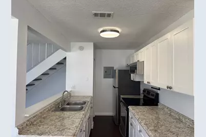 804 W Tiffany Drive #3, Mangonia Park, FL 33407 - Photo 7