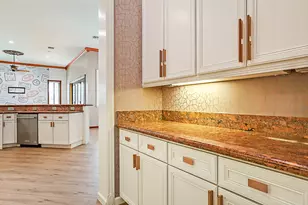 11618 Manatee Bay Ln, Wellington, FL 33449 - Photo 15