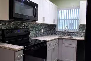 2010 Fillmore St, Hollywood, FL 33020 - Photo 9