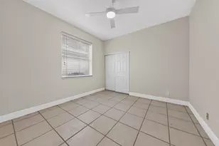 9818 Crescent View Dr S, Boynton Beach, FL 33437 - Photo 43