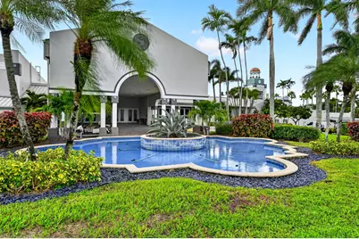 9818 Crescent View Drive S, Boynton Beach, FL 33437 - Photo 51