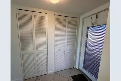 9660 Sunrise Lakes Boulevard #202, Sunrise, FL 33322 - Photo 5