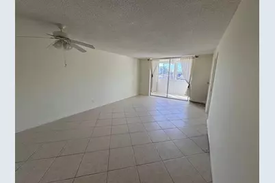 9660 Sunrise Lakes Boulevard #202, Sunrise, FL 33322 - Photo 7